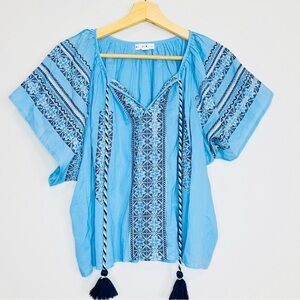 Roller Rabbit Blue Boxy Short Sleeve embroidered Blouse size xsmall